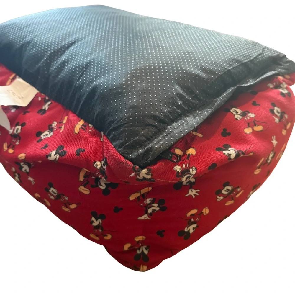 Harry Barker Tossed Cuddler Mickey Mouse Pet Bed